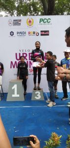 Siswi MTsN 1 Lumajang, Adiba Wira Ismandiono, Meraih Juara 3 di Urban Mountain XC-Short Women Pra Youth