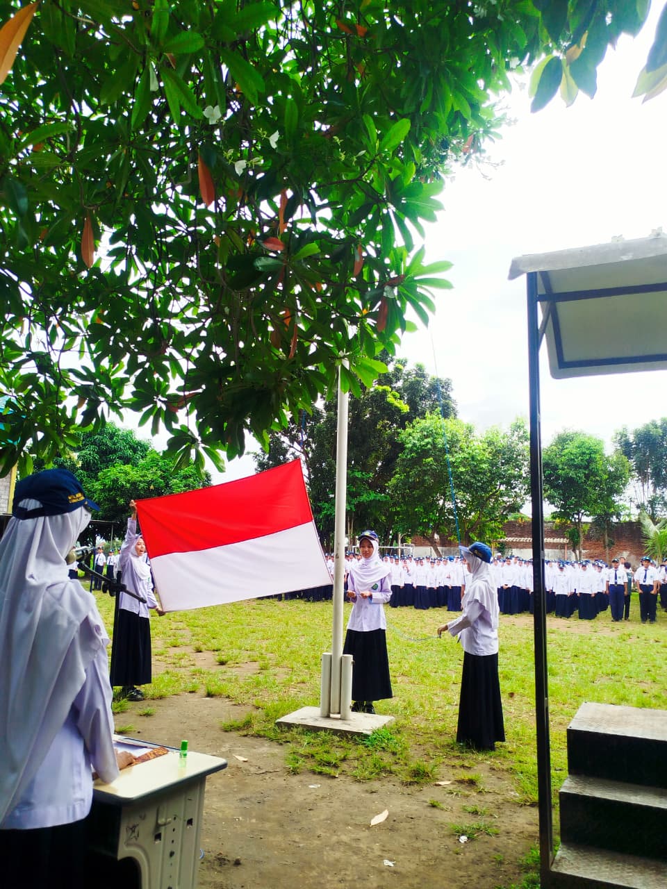 Upacara Rutin Hari Senin